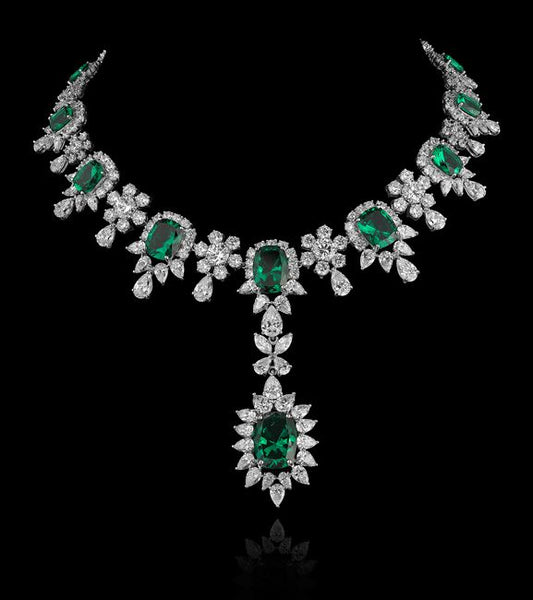 NATURAL DIAMOND NECKLACE