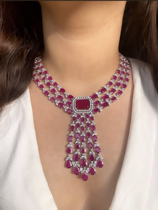 NATURAL DIAMOND NECKLACE